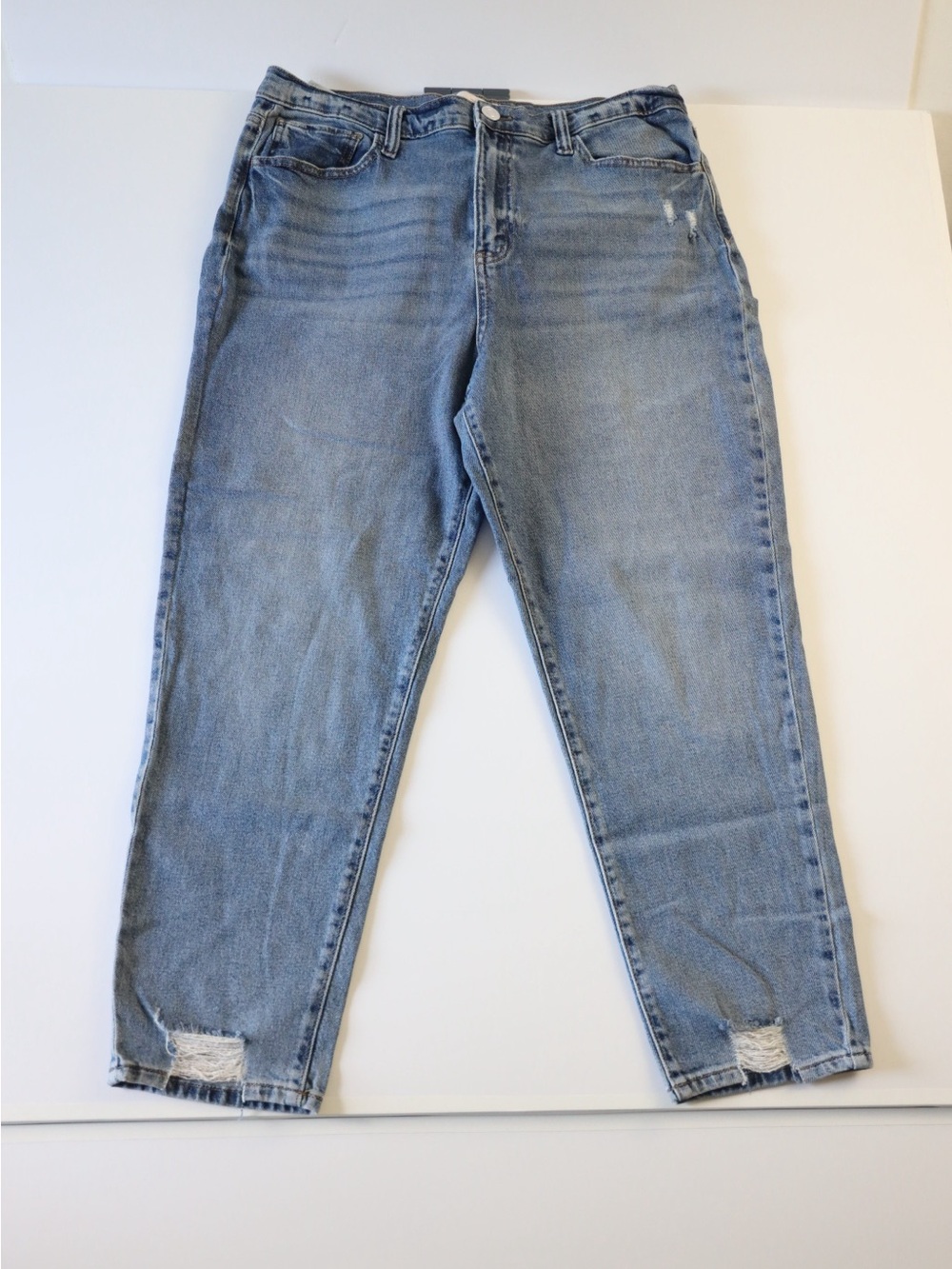SO Boyfriend Jeans in Dark Blue Wash